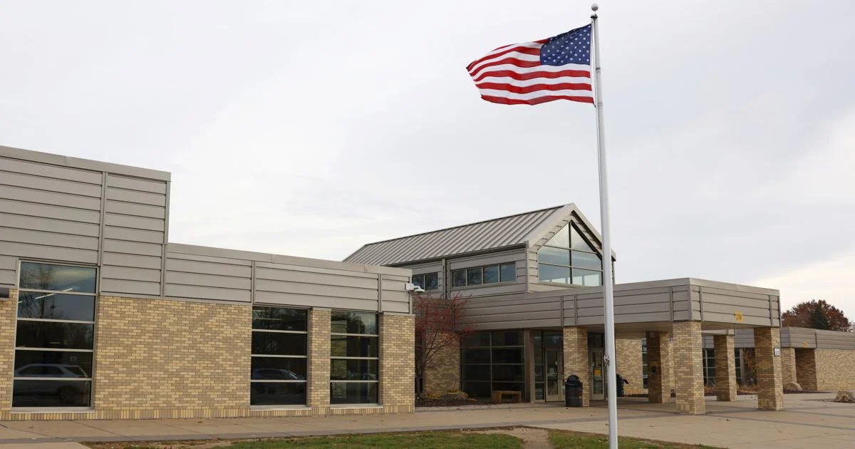Bettendorf Schools show improvement in state report