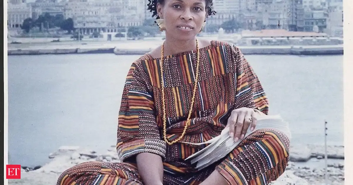 Assata Shakur, political activist &amp; FBI's first most-wanted female, dies at 78 in Cuba