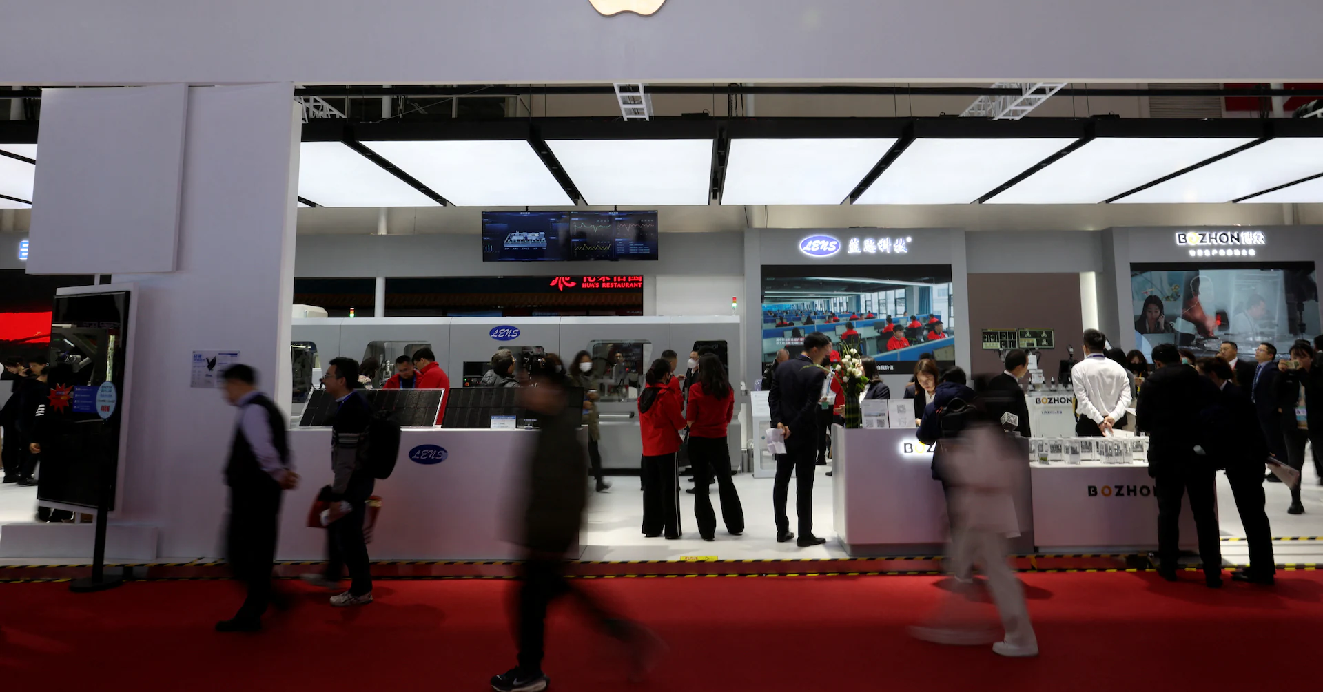 China consumers file antitrust complaint against Apple over app store practices