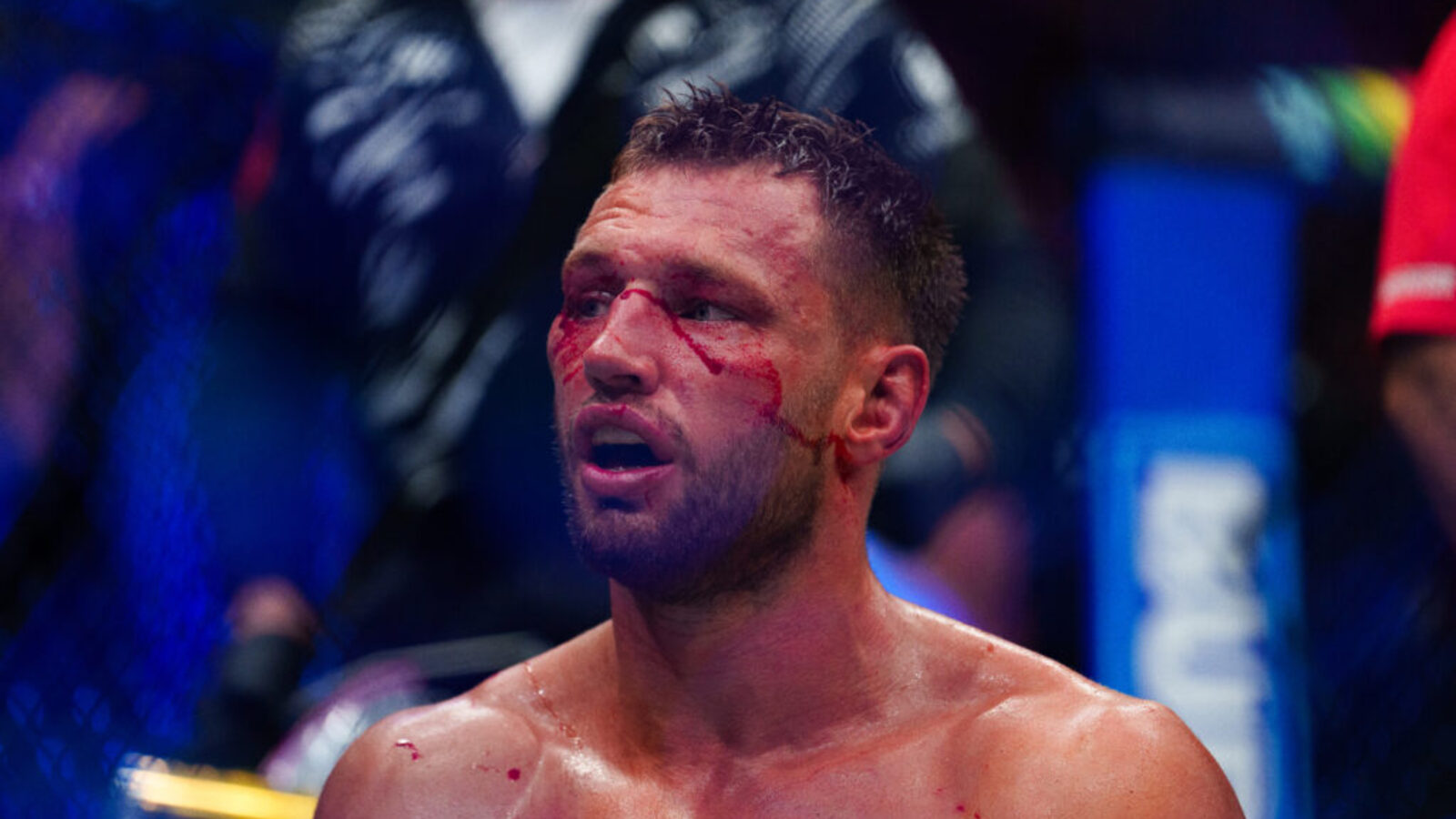 Reinier De Ridder’s coach breaks silence on disputed UFC Vancouver call to stop the fight