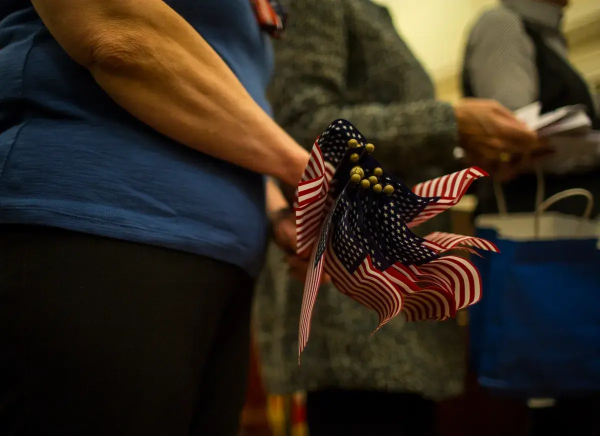 Green Card Update-New Test for Holders Wanting Citizenship Comes Into Force