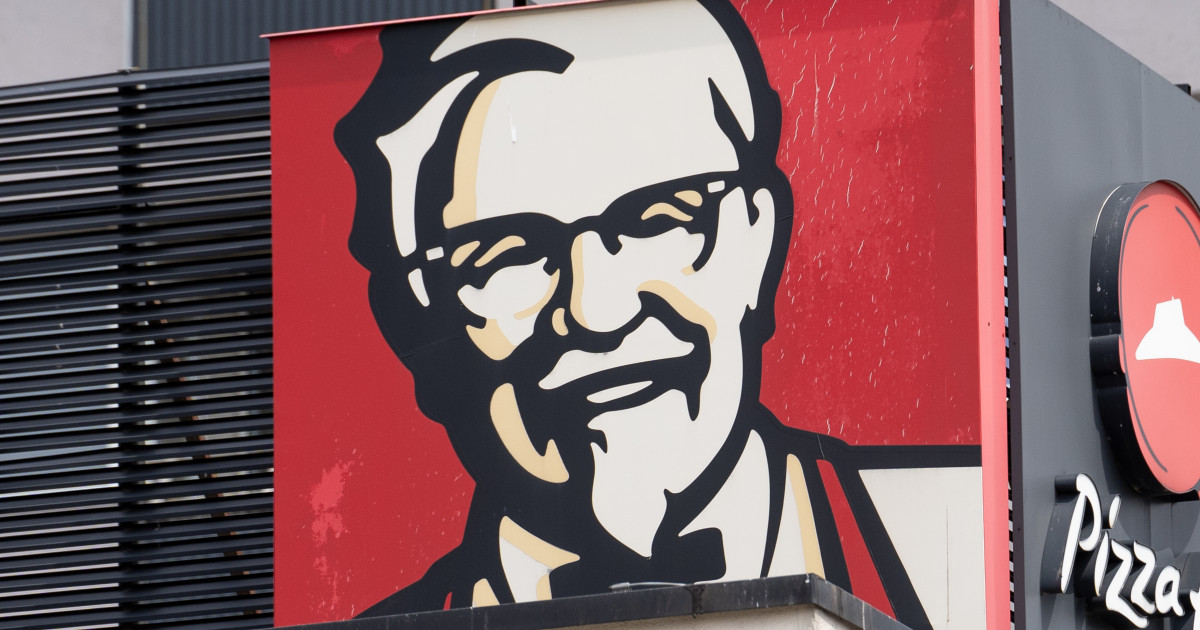 KFC Colonel Gets Perfect Makeover as Fans Celebrate Hockey Season