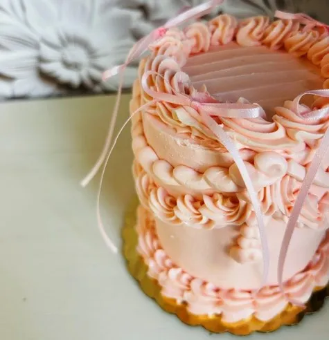An award-winning CT baker makes creations 'to be remembered'