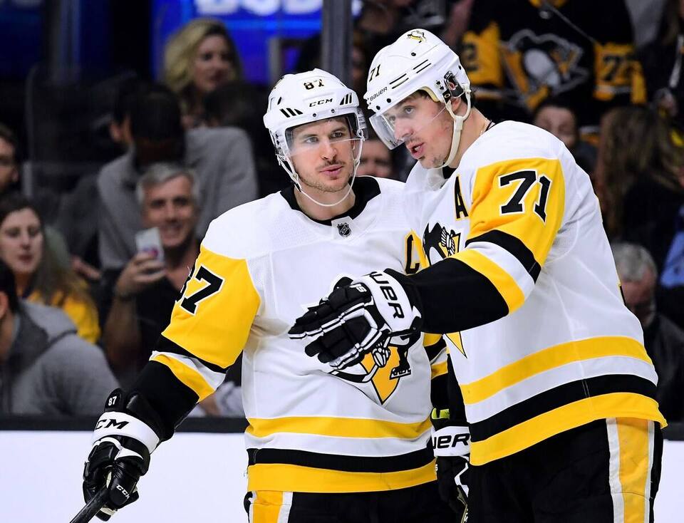 Et si la blessure d’Aleksander Barkov ouvrait la porte à l’acquisition de... Sidney Crosby ou d’Evgeni Malkin?