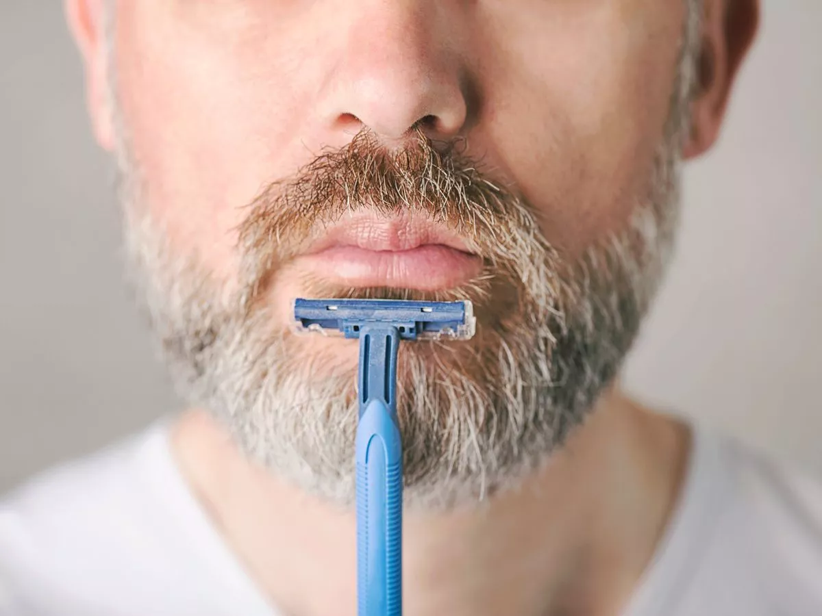 Man shaves beard after 20 years and people are stunned by how different he looks