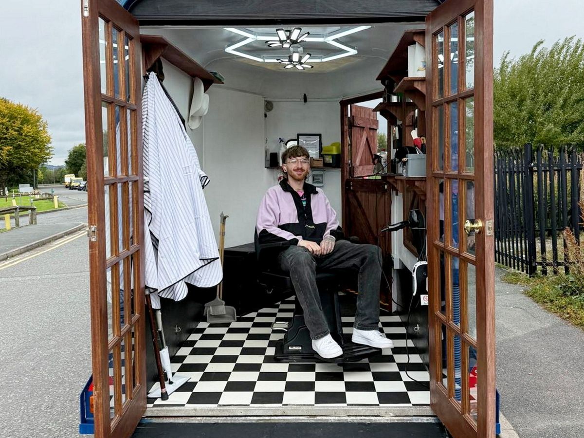'I opened a business in a £3,000 renovated horse box on the side of the road'