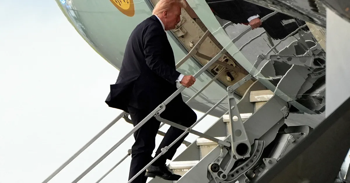 FBI Probes Hunting Stand With Sight Line To Trump's Air Force One