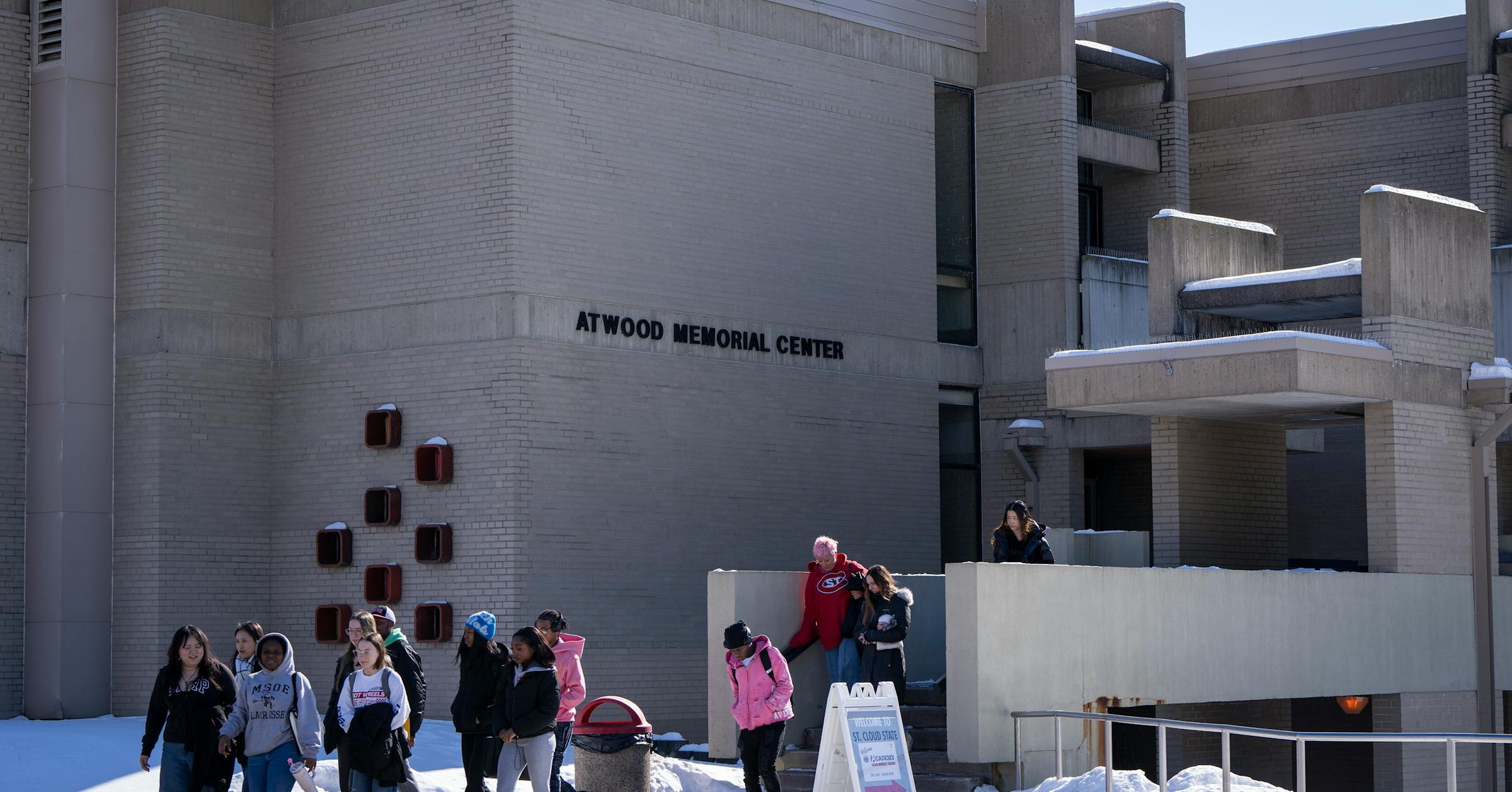 St. Cloud State sees early success with online programs