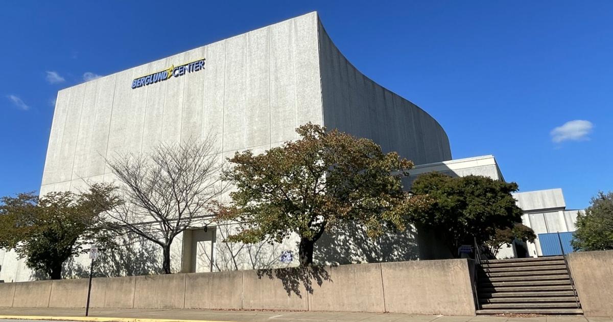 Roanoke residents, local officials criticize casino proposal