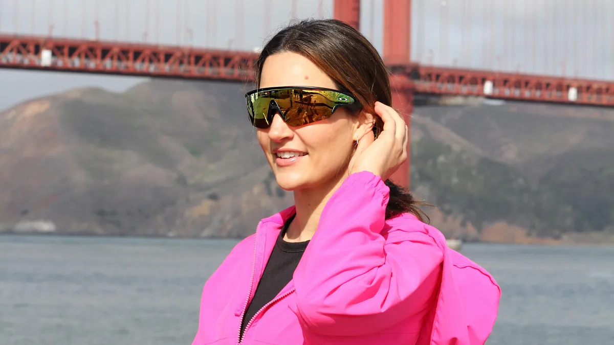 The Oakley Meta Vanguard Glasses Had Me Feeling Like an Undercover Superhero