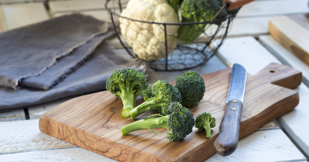The Broccoli Test: A Simple Way to Beat Emotional Eating