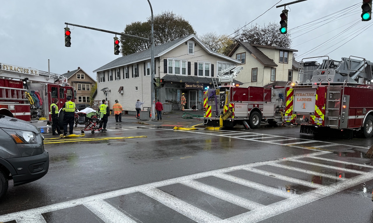 Fire damages Eastwood building with businesses, apartments