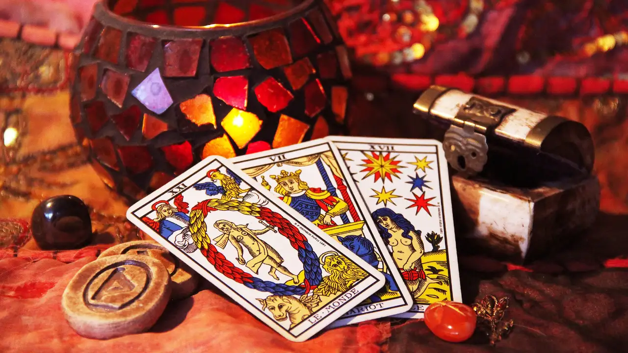 Special Tarot Card Reading For All Zodiac Signs With Special Diwali Tip Of The Day: October 21, 2025