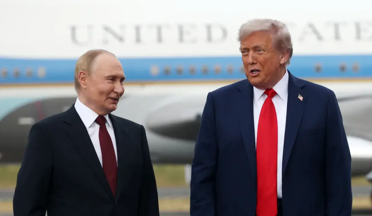 Russia Responds to Reports Trump, Putin Can Travel on Same Plane