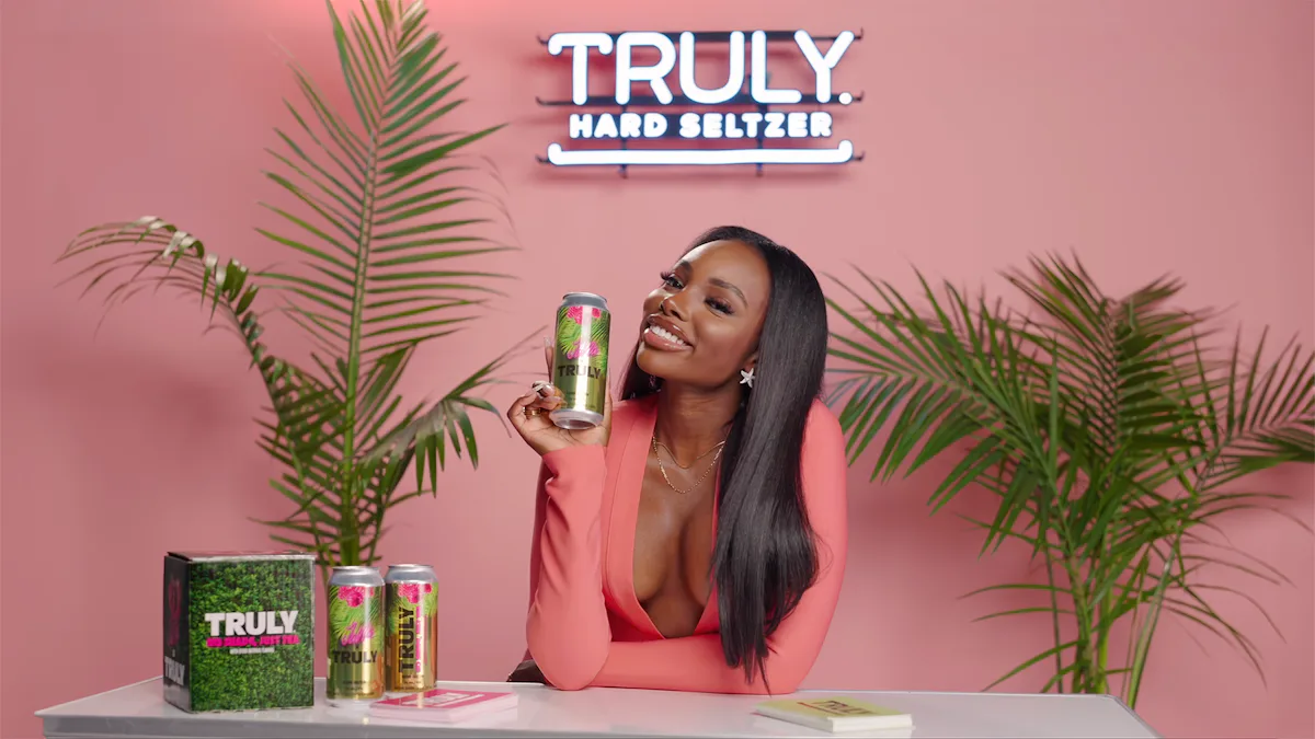 I Tried JaNa Craig's No Shade, Just Tea Truly Hard Seltzer Flavor