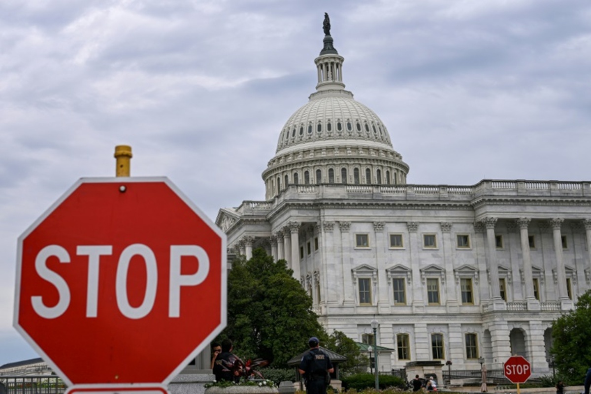 US Government Shutdown Latest Update - White House Hints At Breakthrough 'Within Days'