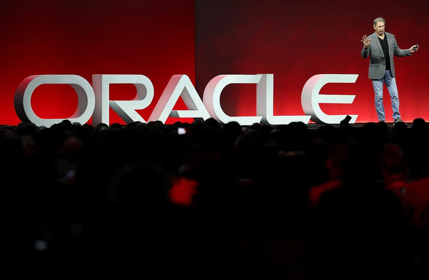 Oracle Stock Vs Competition: Who Wins?