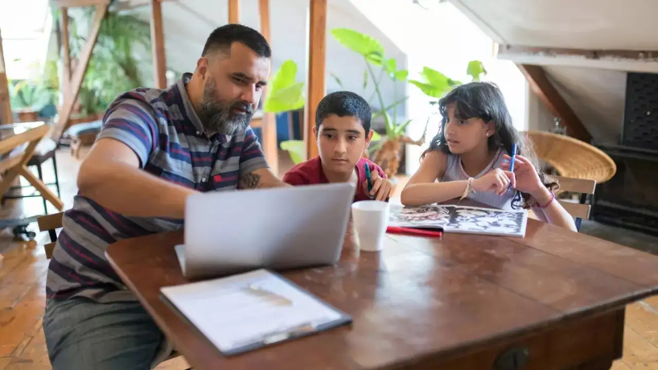 3 job skills every parent should be teaching their teen before AI takes over