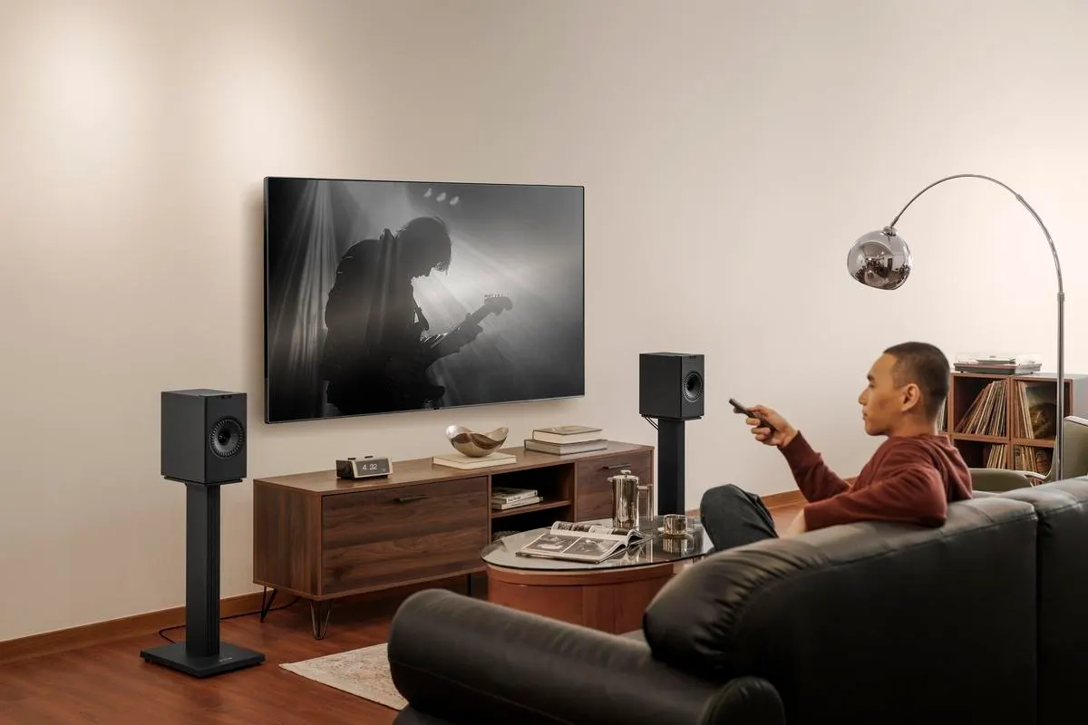 KEF Introduces The Coda W All-In-One Wireless Hi-Fi Speaker