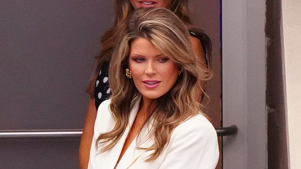 Trump's rookie prosecutor forced to take on Comey case alone after Pam Bondi 'left her out to dry'