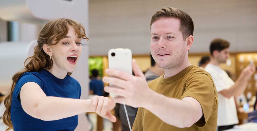 Apple Stock Hits Buy Point On Improving Sentiment