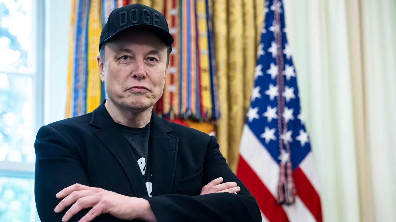 Elon Musk, Peter Thiel and Steve Bannon named in Epstein files released by Democrats