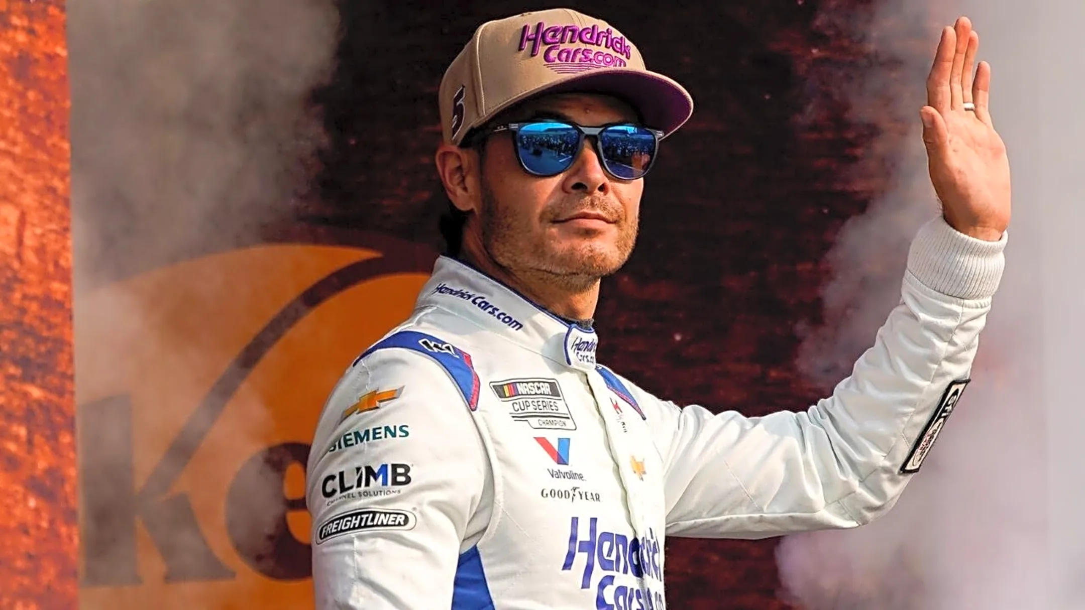 Despite Early Struggles, Kyle Larson 'Definitely' Sees A Path for the #5 Team to Make the Championship Round