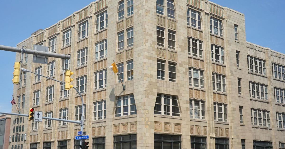 Judge dismisses parishioner lawsuits against Buffalo Diocese