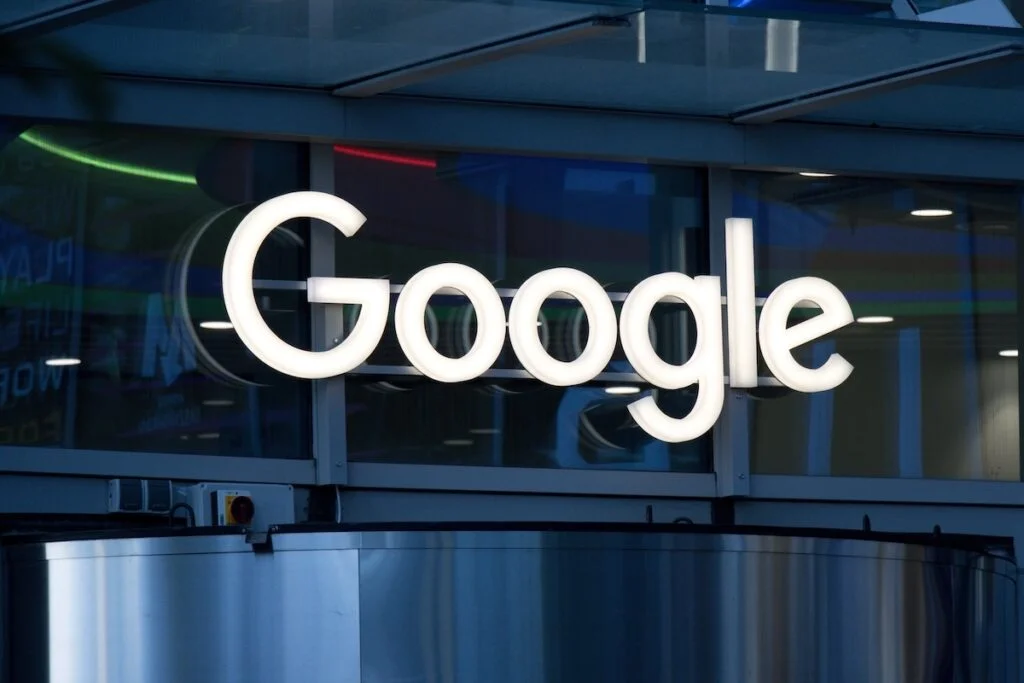Google Ad Momentum And AI Push Could Power Big Quarter, Analyst Says