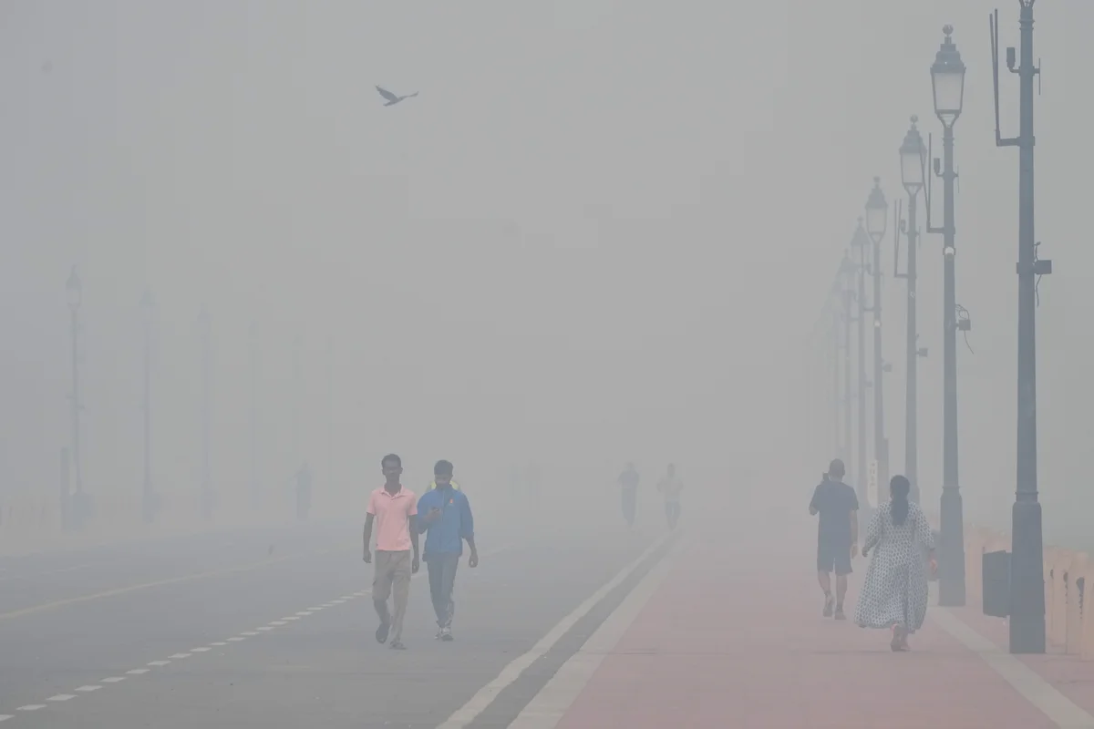 Delhi AQI soars above 1,000 after court permits Diwali fireworks