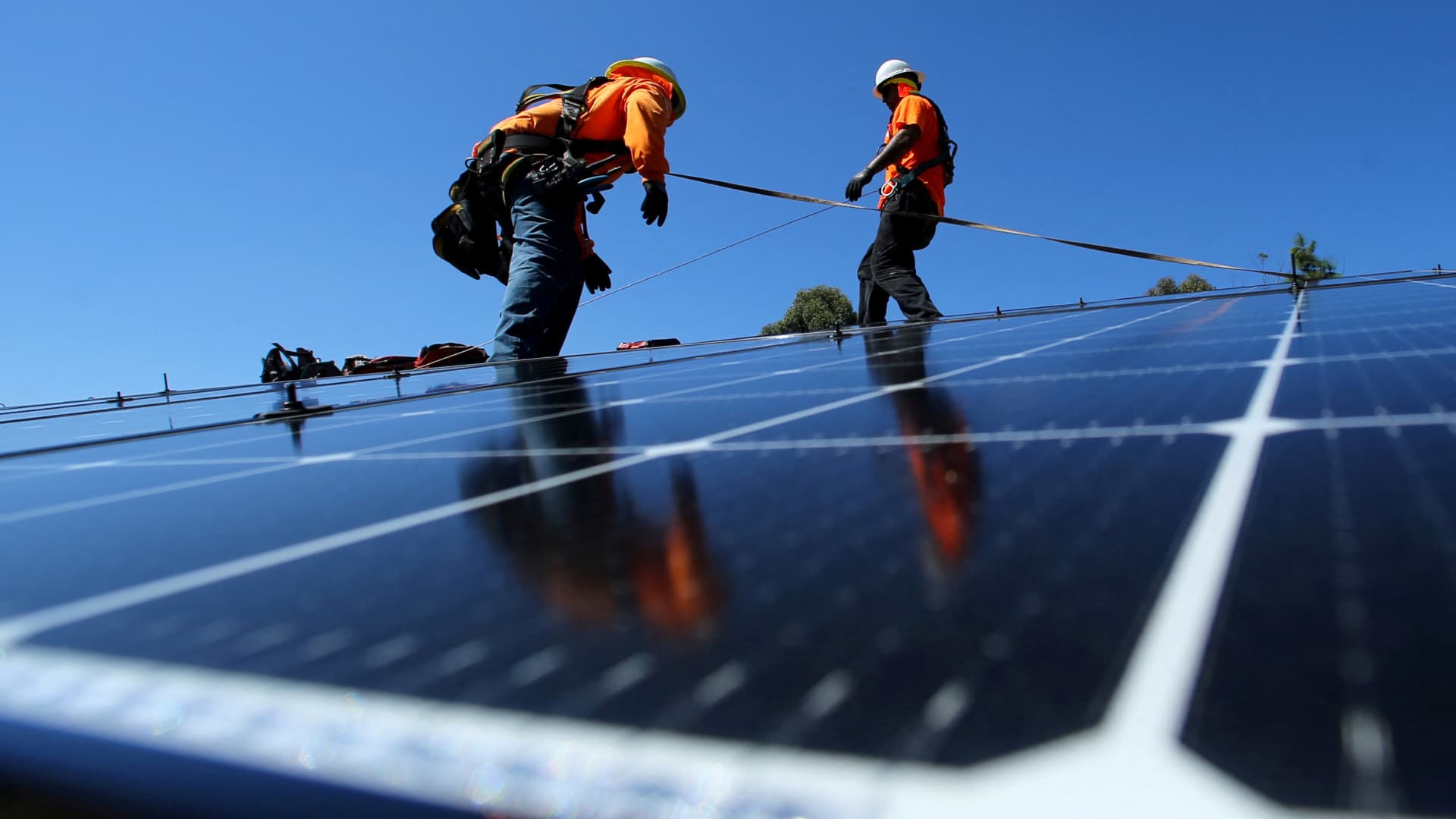 Citi upgrades 2 solar stocks as sector defies Trump’s anti-renewable policies