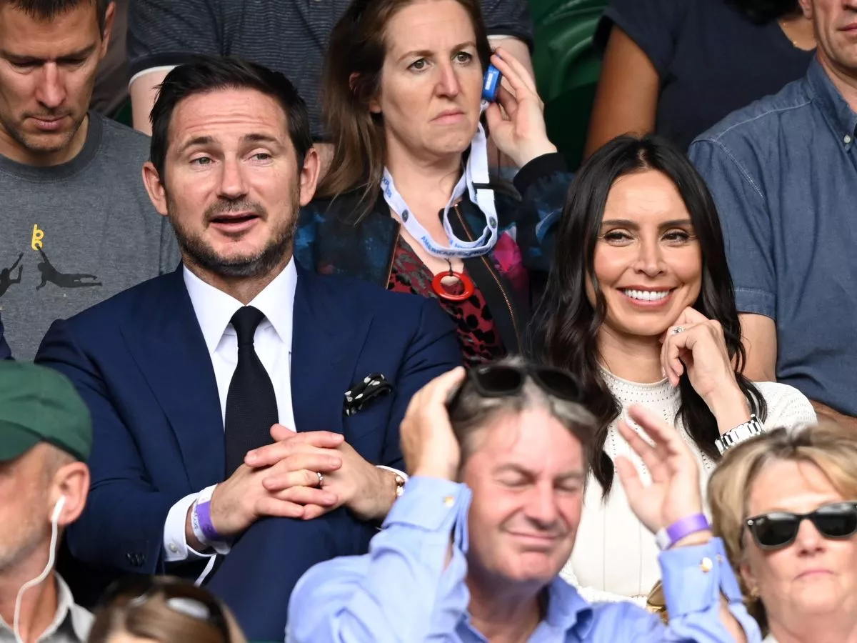 Frank Lampard grins at romantic gift from wife Christine he keeps in his office