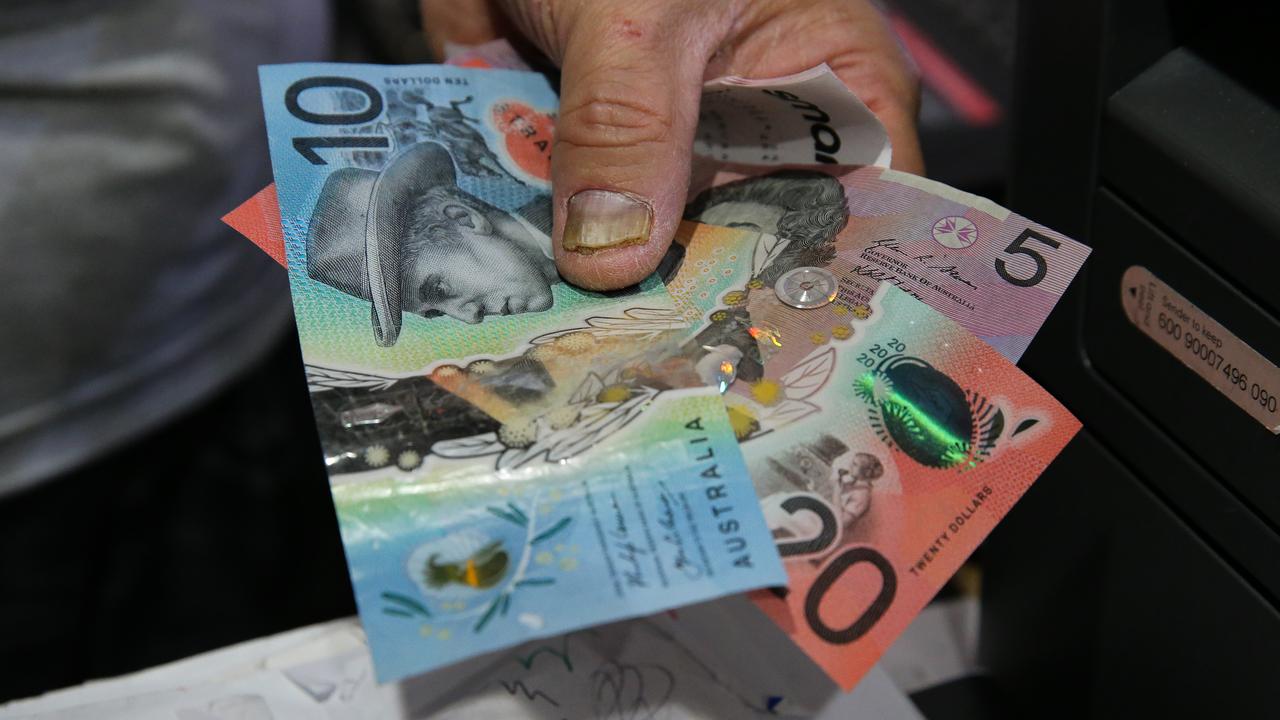‘Garbage’: Cash mandate loopholes slammed