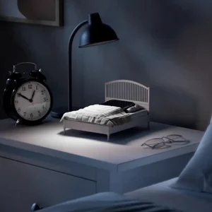 IKEA vend un petit lit pour votre smartphone.