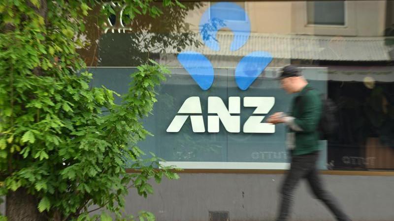 ANZ Bank customers locked out of accounts after nationwide system outage