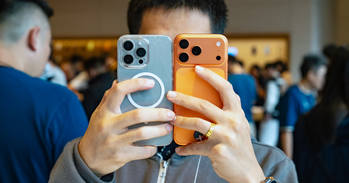 Daily Market Wrap - Top Stocks: Apple, Netflix and CoreWeave