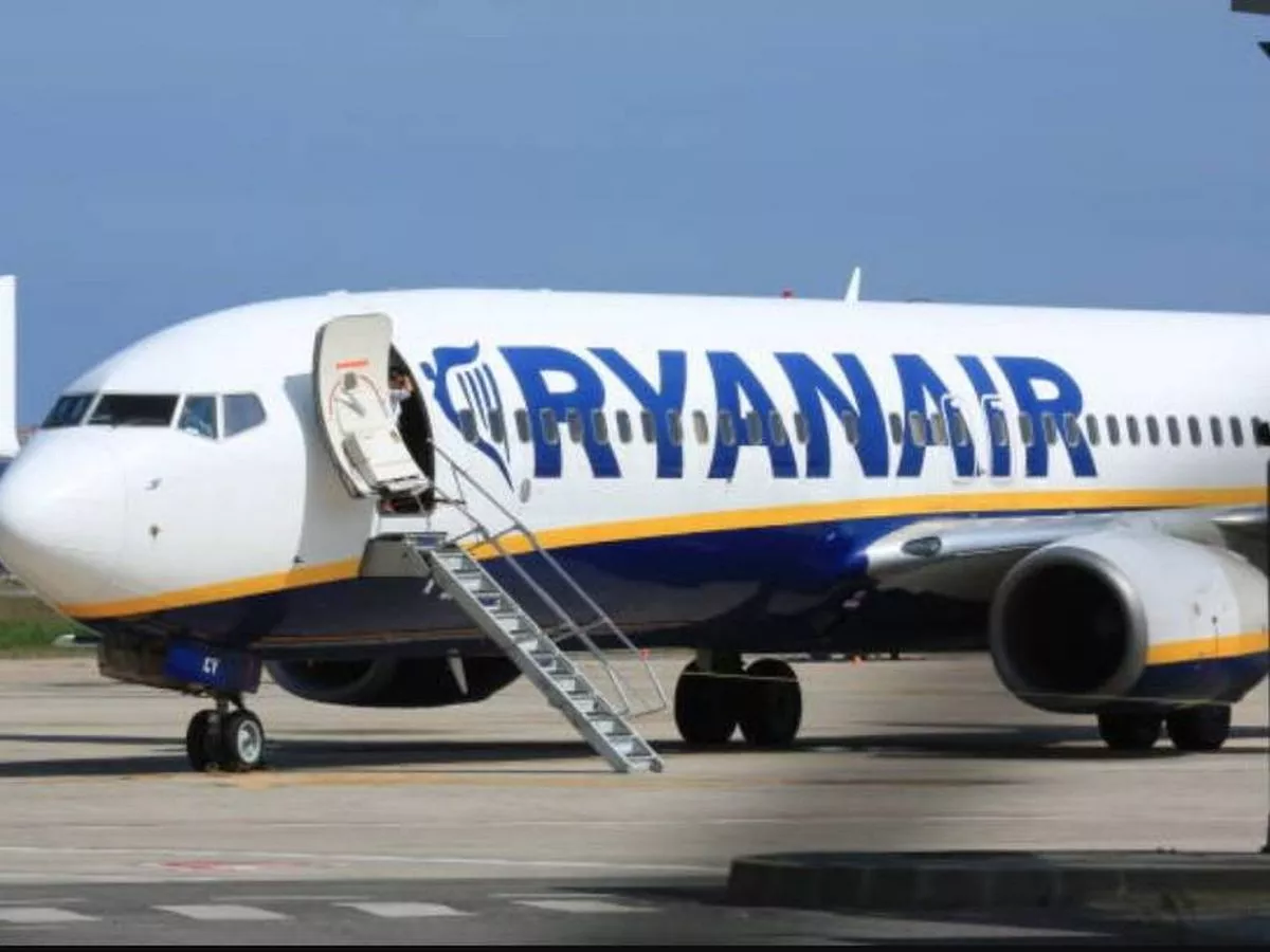 Ryanair's 'disgusting' new rule for state pensioners branded 'discriminatory'