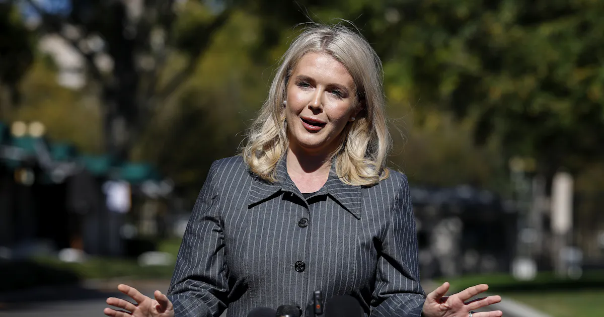 Karoline Leavitt Attacks Reporter Who Exposed Her “Your Mom” Comeback