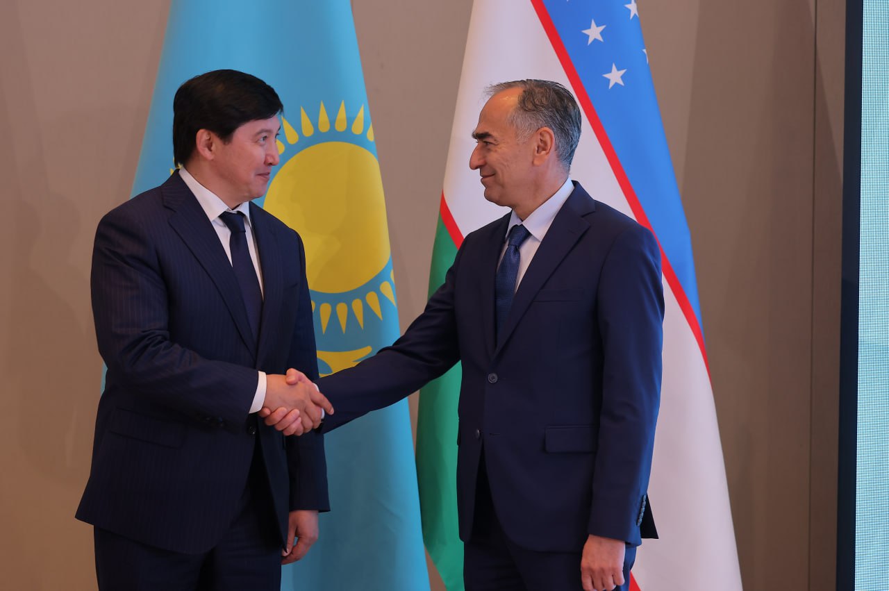 Uzbekistan, Kazakhstan ink strategic deals to deepen trade and industrial ties