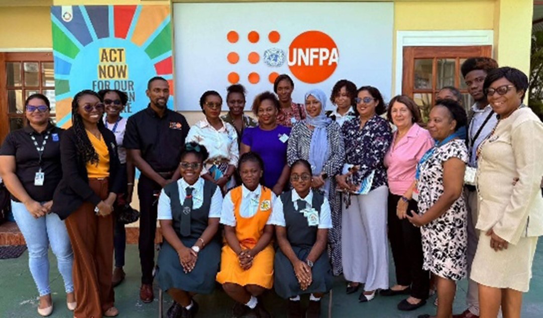 Winners of Speaking Competition tour UN House