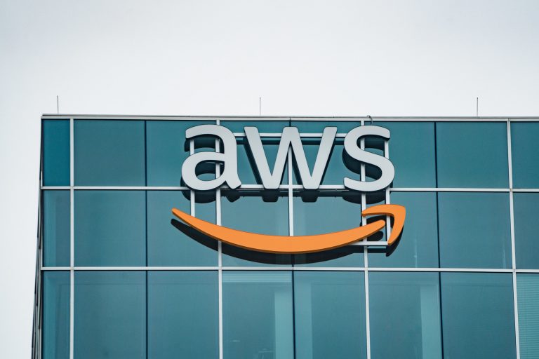 long AWS outage takes numerous services offline