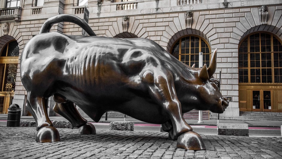 Stock Market Surges Toward All-Time Highs On Shutdown, China Optimism; Apple Scores A Breakout