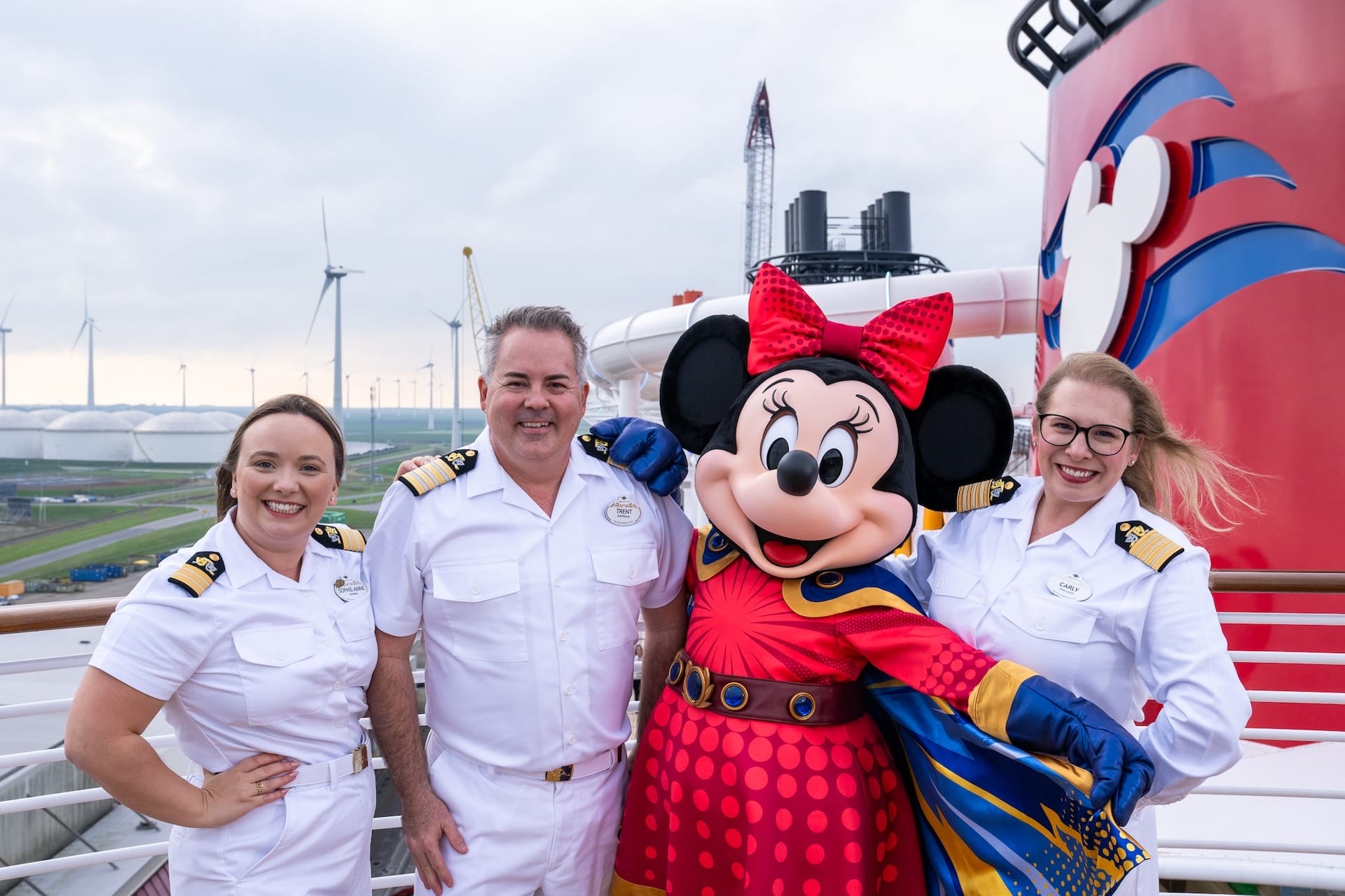 Disney Destiny Begins Transatlantic Crossing to Florida