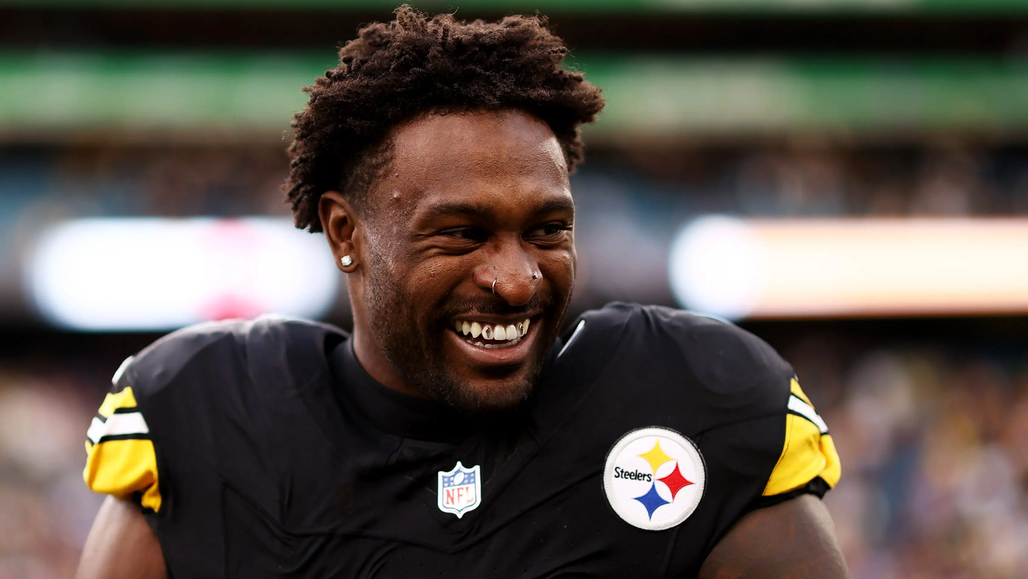 Steelers Proposed Move Reunites DK Metcalf With 61-TD Receiver to Spark Offense