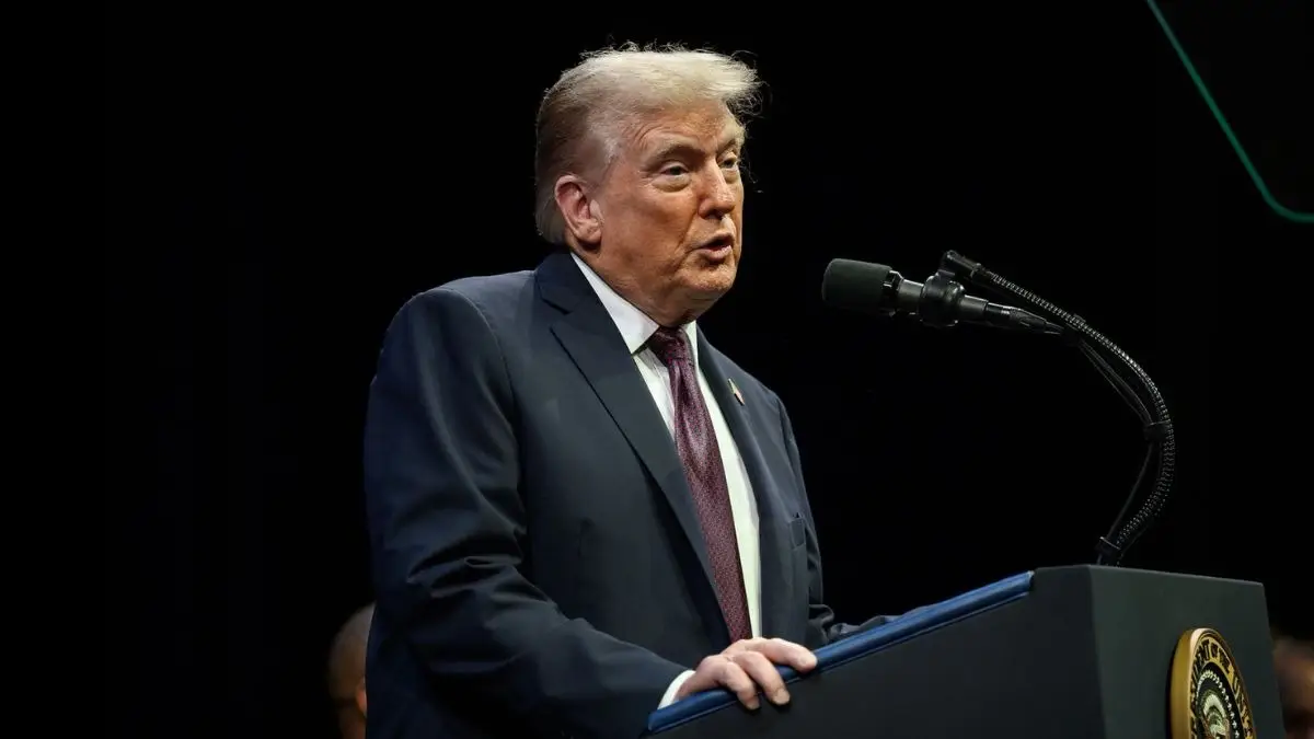 Trump Asks US Supreme Court To Hear Bid To Restrict Birthright Citizenship