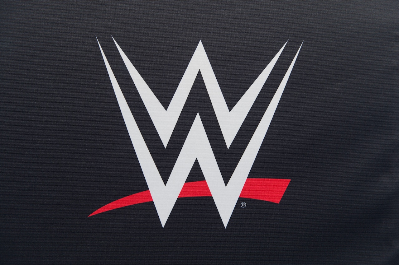 Wrestling community in mourning as former WWE star dies at age 58