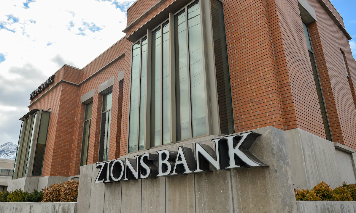 Zions Bank seeks to calm jitters after stock sees huge one-day plunge