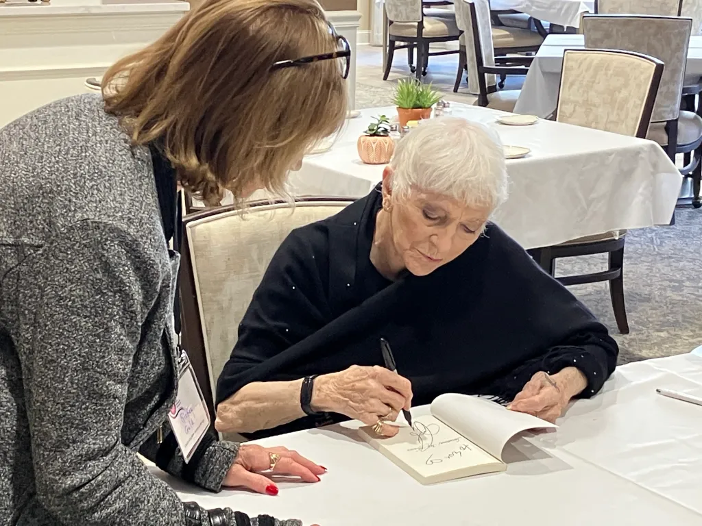Judy Collins recounts fame, challenges at La Grange Park event