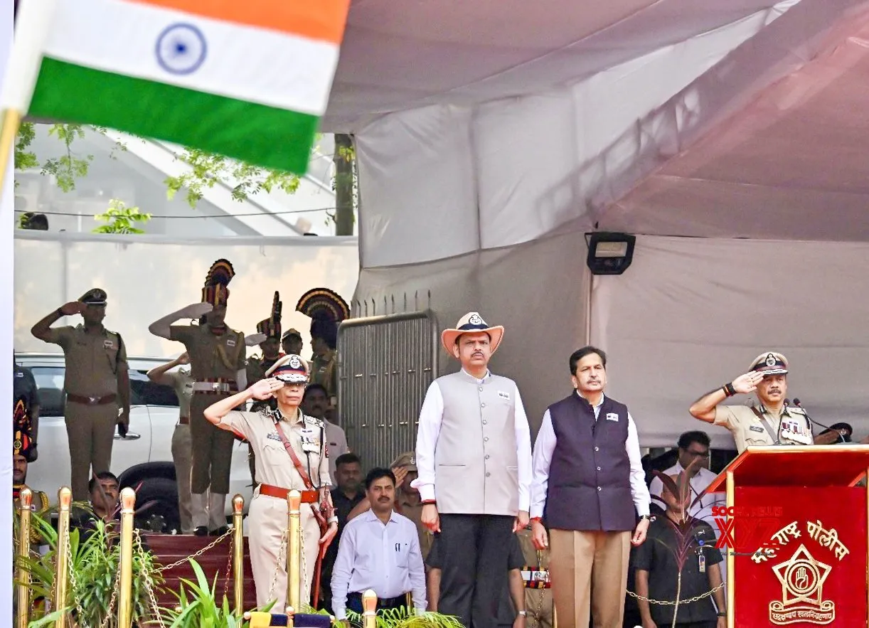 Mumbai: Police Commemoration Day #Gallery