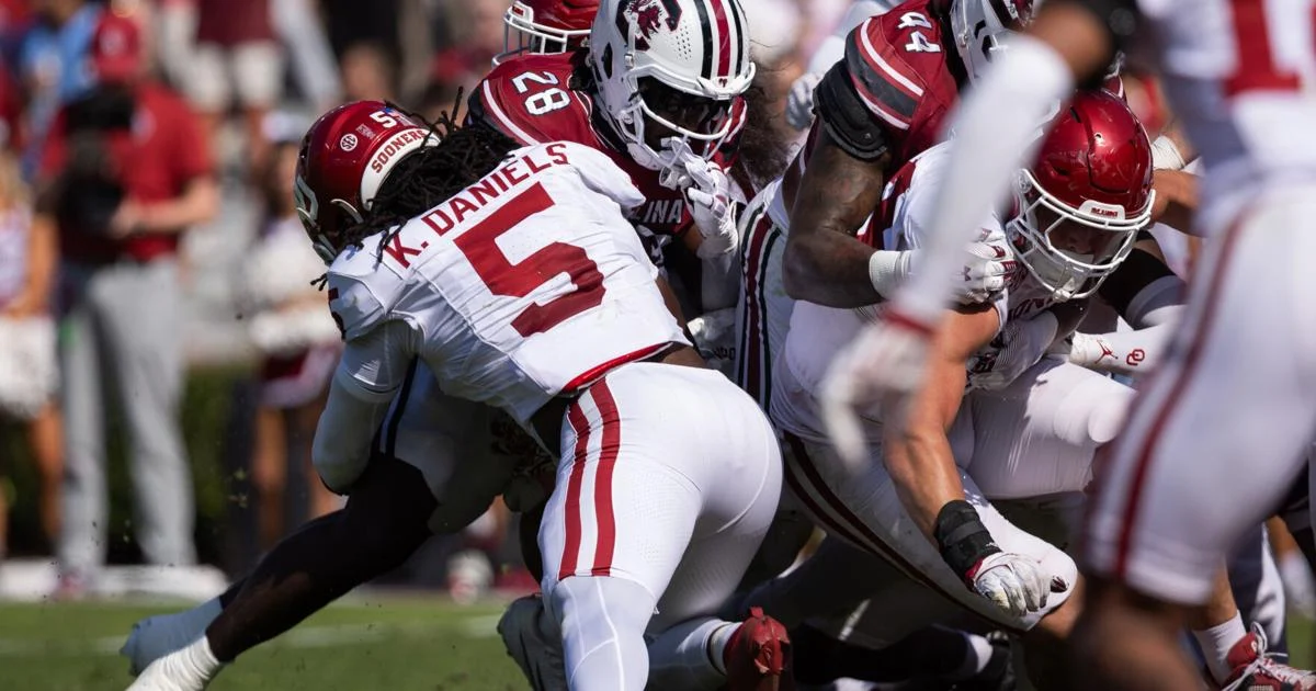 'Hungry' OU defense dominant in bounce-back versus Gamecocks